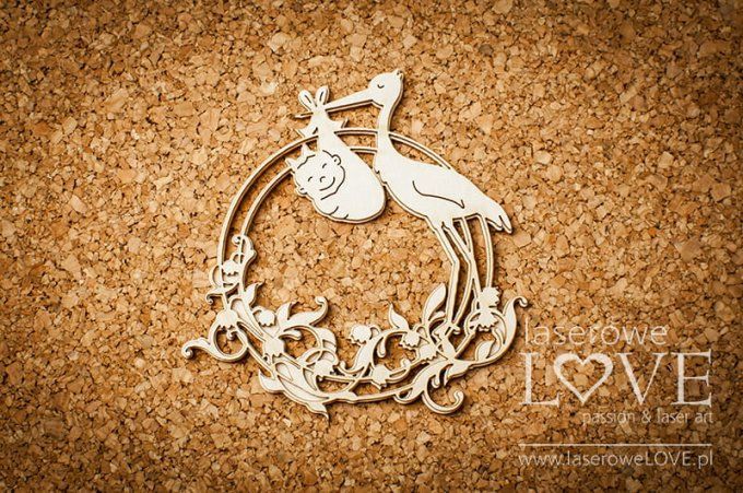  Chipboard - Cigogne avec bébé fille - Dimension : 9.1x9.1cm environ