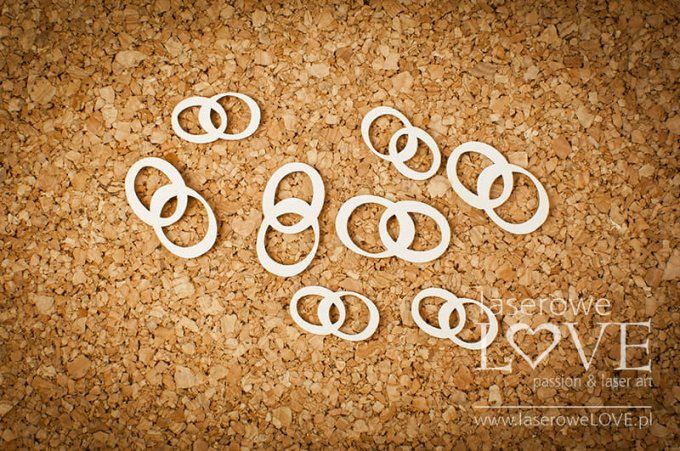  Chipboards - Alliances - Dimension : anneaux le plus grand 2.4x1.6cm environ 