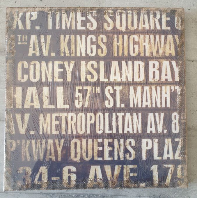 Canva, Idea-ology Tim Holtz - dimension 30x30cm environ