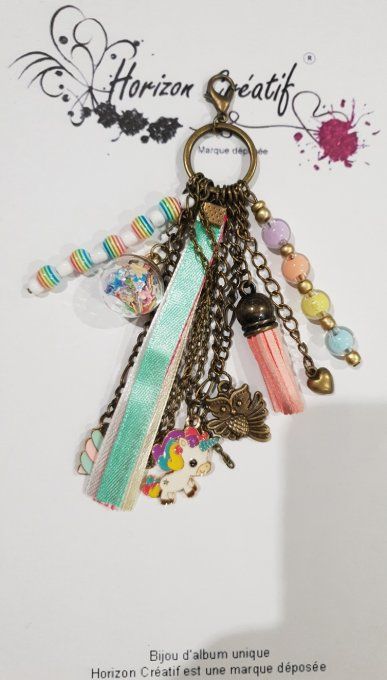 Bijou d'album et/ou porte-clés : Licorne, fait-main by Ninon (modèle unique)