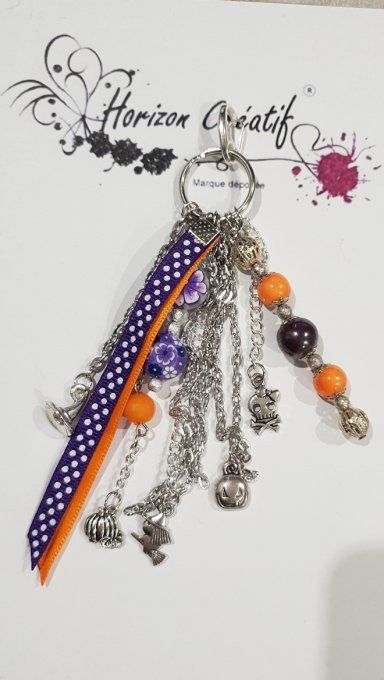Bijou d'album et/ou porte-clés : Halloween, fait-main by Ninon (modèle unique)
