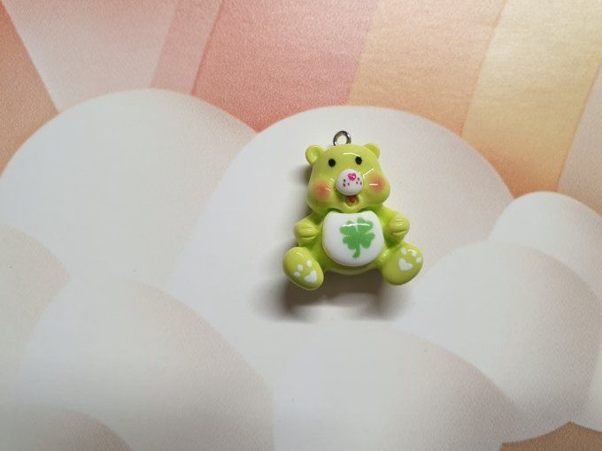 Breloque nounours, couleur vert pomme, vendu à l'unité