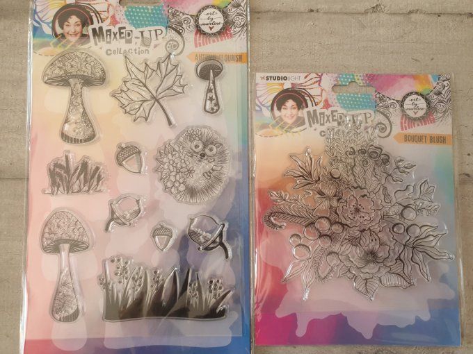 Lot N°29 - 2 planches de Tampons - StudioLight - Art by Marlène