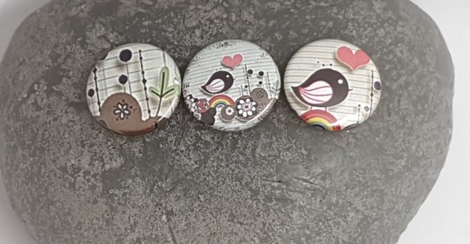 3 badges, 25mm de diamètre - petit oiseau