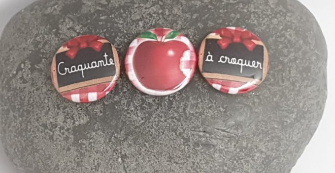3 badges, 25mm de diamètre - à croquer