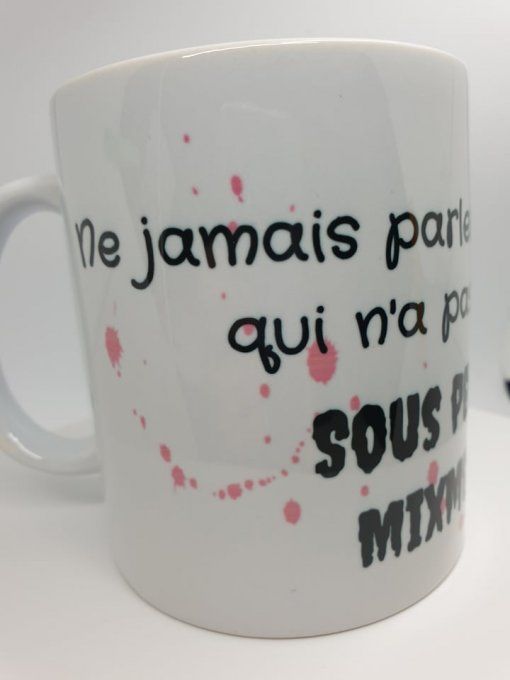 Mug 350ml - Ne jamais parler à une scrappeuse ..., by Ninon