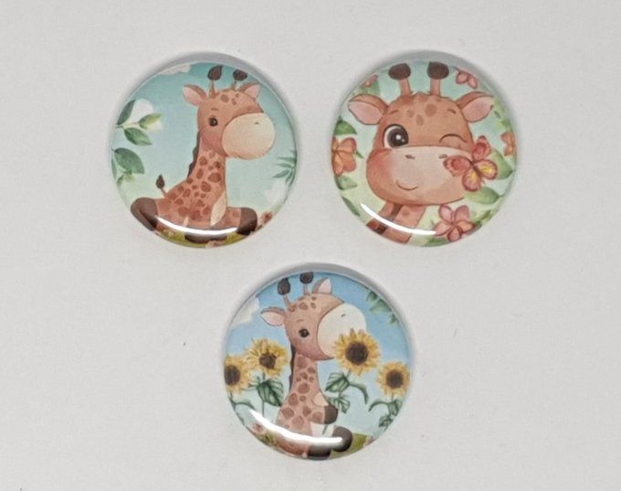 3 badges, 25mm de diamètre - Girafe