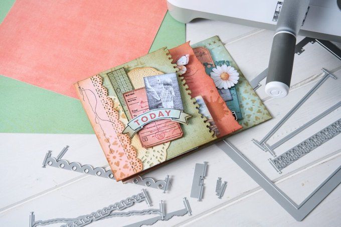 6 tampons et 17 Dies, Sizzix, 49andmarket - Tag it