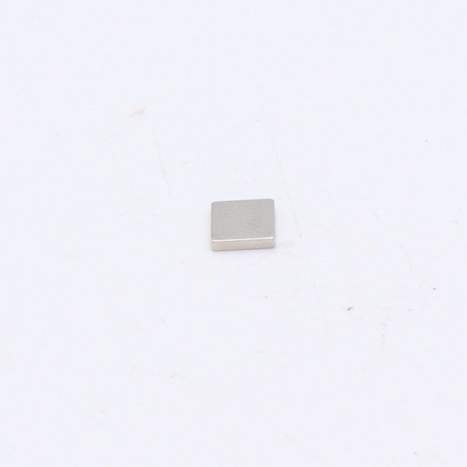 Lot de 10 aimants, carré 5x5mm épaisseur 1mm - néodyme N35 