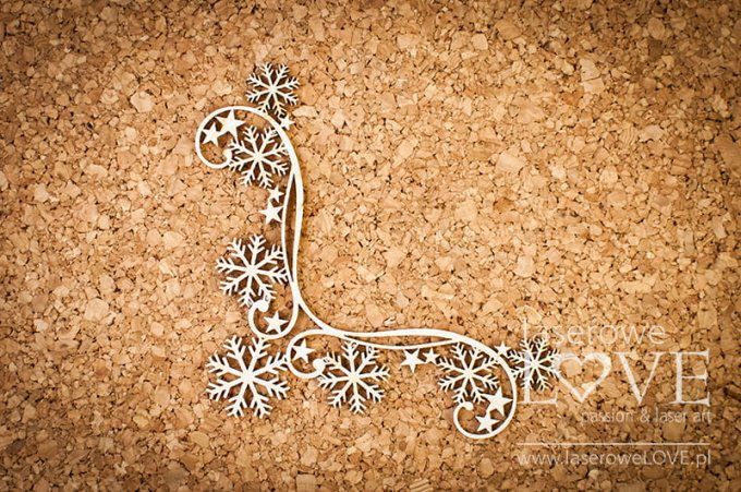 Chipboard, arabesque en forme d'angle avec flocons de neige - dimension : 8.6x8.6cm environ