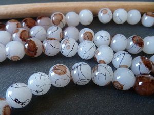 Perles en verre tréfilé,marron et blanc, x20