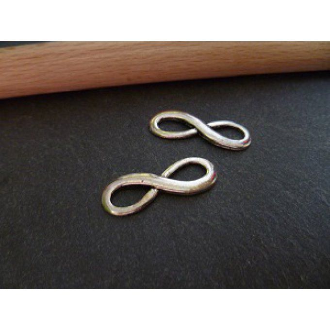 Connecteur Infini, en métal argenté, à l'unité