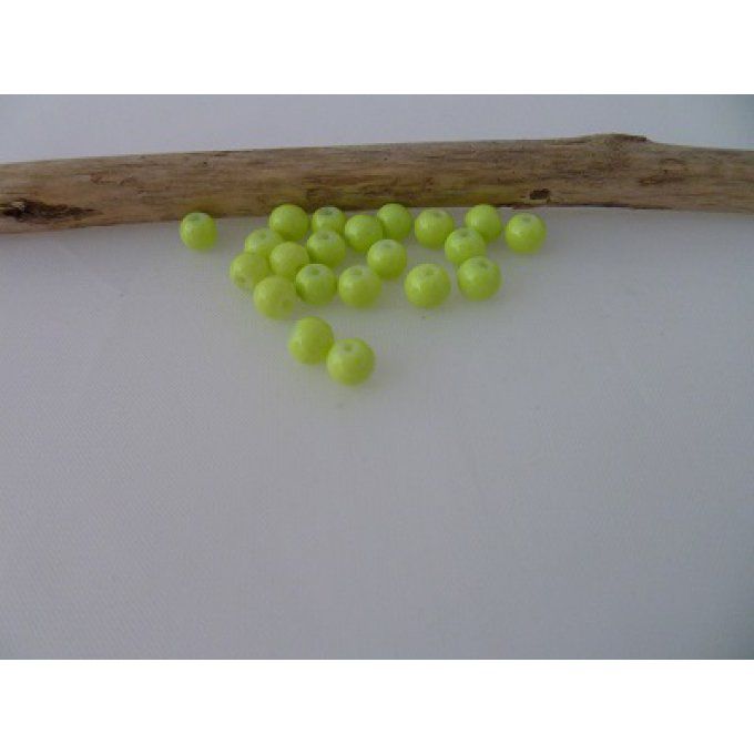 Perles en verre, couleur vert anis, 4mm, x20