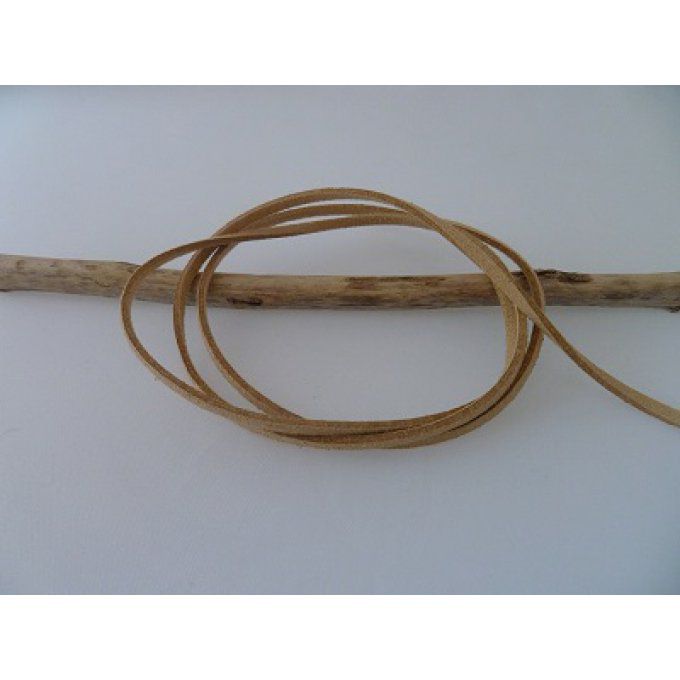 Suédine couleur beige/sable, vendue au mètre