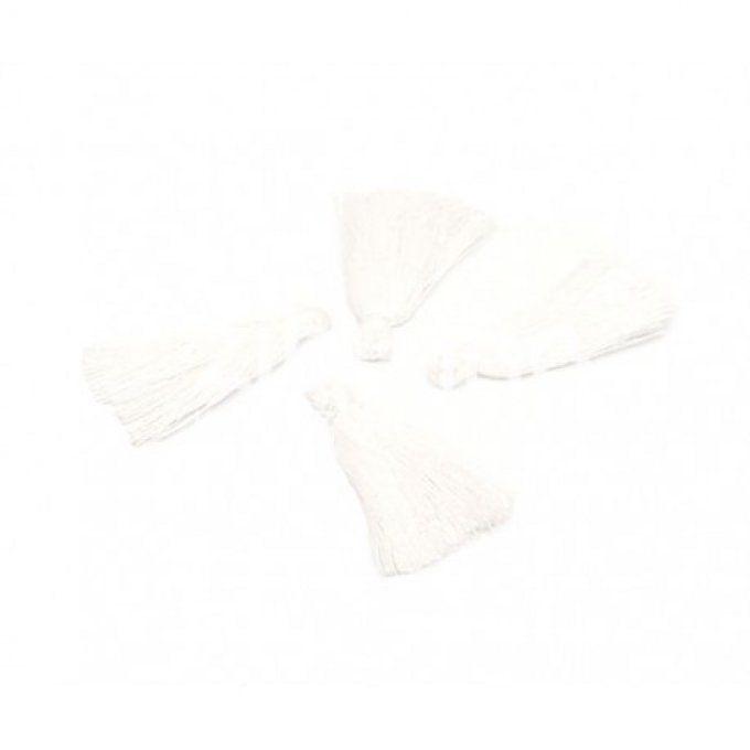 4 pompons blanc en coton - longueur 3cm