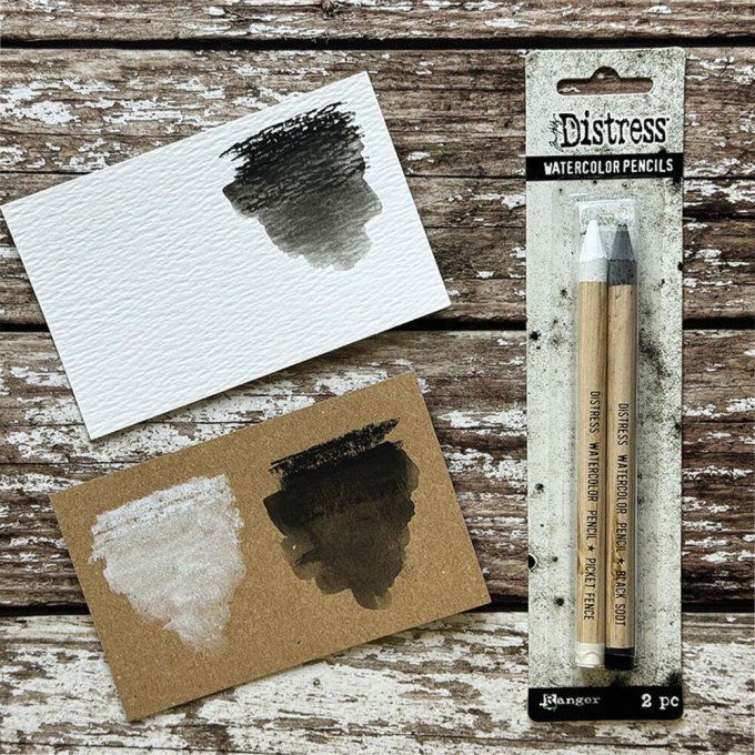 2 crayons - Distress watercolor - Couleurs : Black soot et picket fence