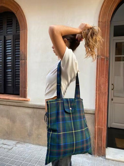 Sac shopping - création artisanale - tartan vert - dimension : 34x38cm environ