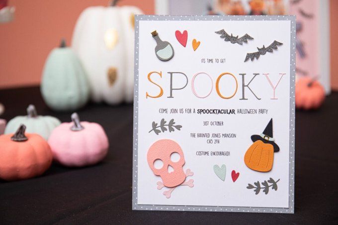 15 Dies/matrices de découpe, Sizzix, thème halloween