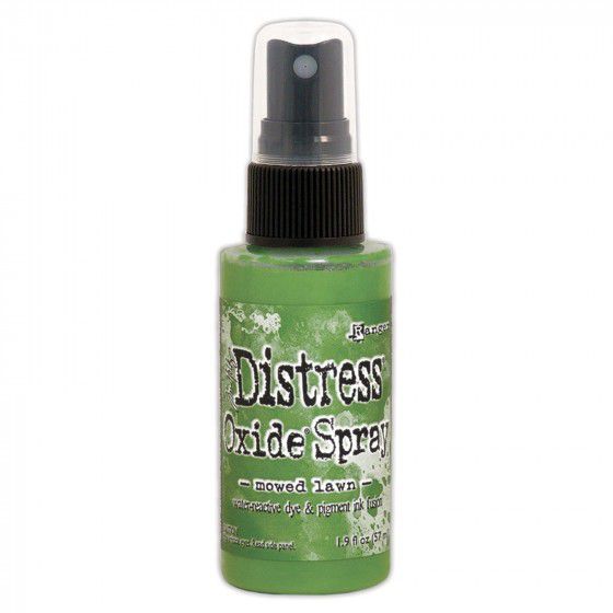 Distress spray oxide : Mowed Lawn